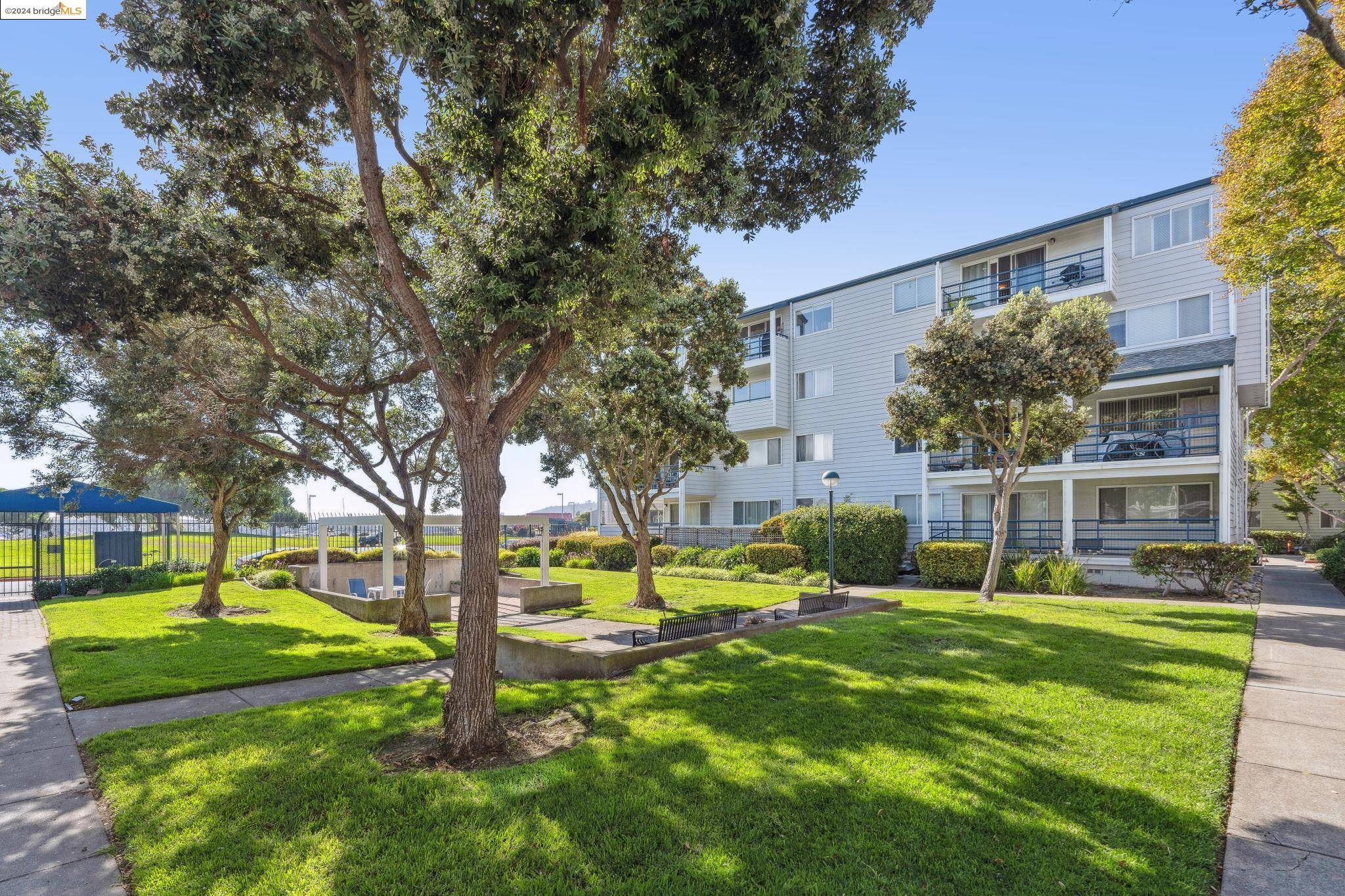 Richmond, CA 94804,1205 Melville Sq 310