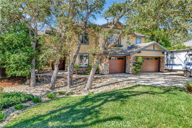 Paso Robles, CA 93446,522 Laurelwood DR