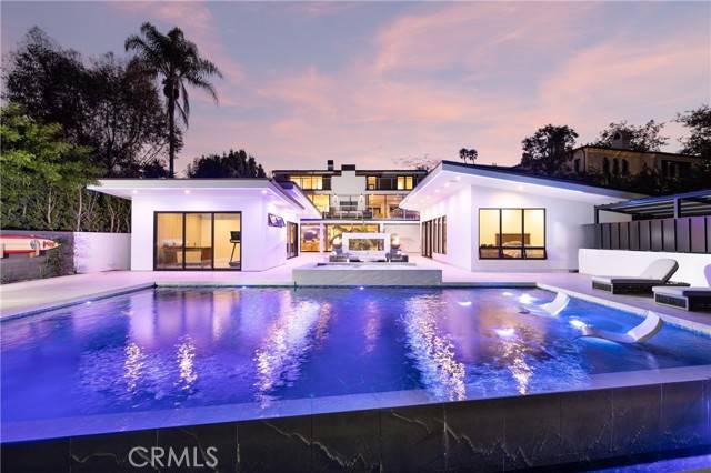 Corona Del Mar, CA 92625,552 Seaward RD