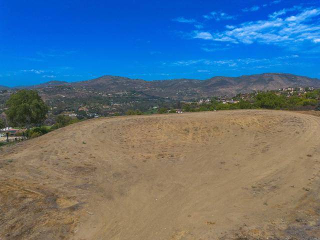San Diego, CA 92127,Artesian Rd & End of Camino Lima