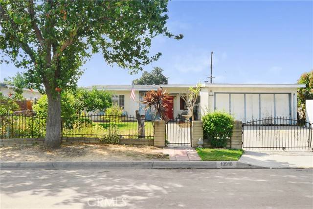 La Puente, CA 91746,13910 Homeward ST