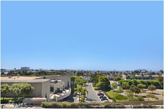 Newport Beach, CA 92663,280 Cagney Ln 214