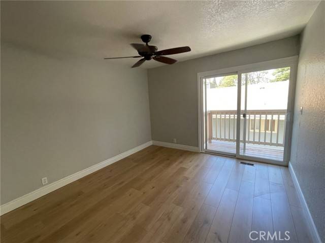 Lake Arrowhead, CA 92352,323 Canyon Crest LN