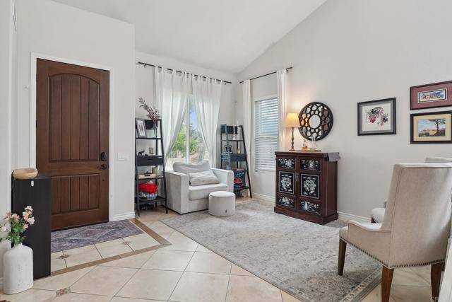 Alpine, CA 91901,2177 Boulders RD