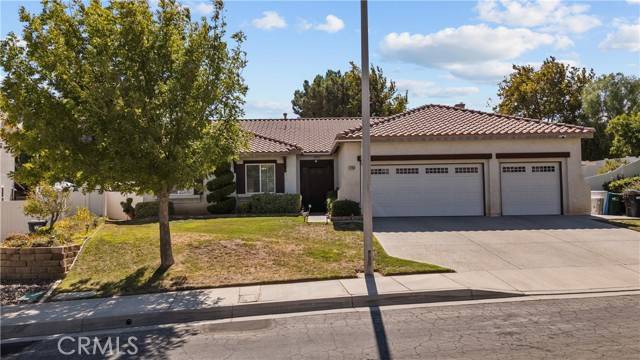 Lancaster, CA 93536,7248 Sunnyslope DR