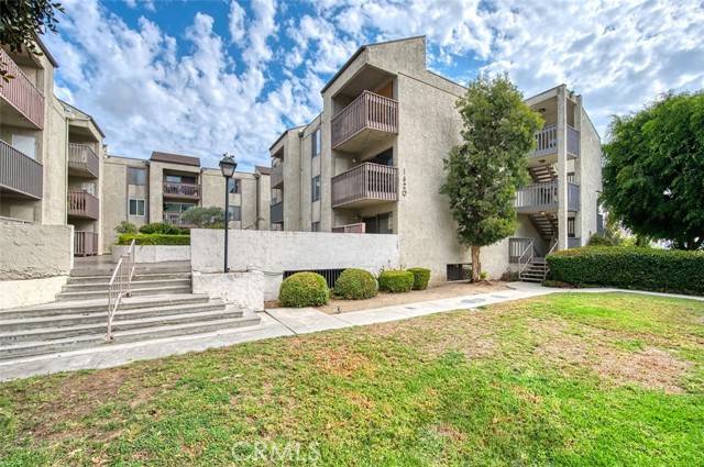 Montebello, CA 90640,1620 Neil Armstrong Street 201