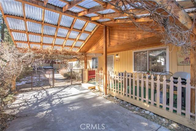 Big Bear Lake, CA 92315,410 Oriole DR