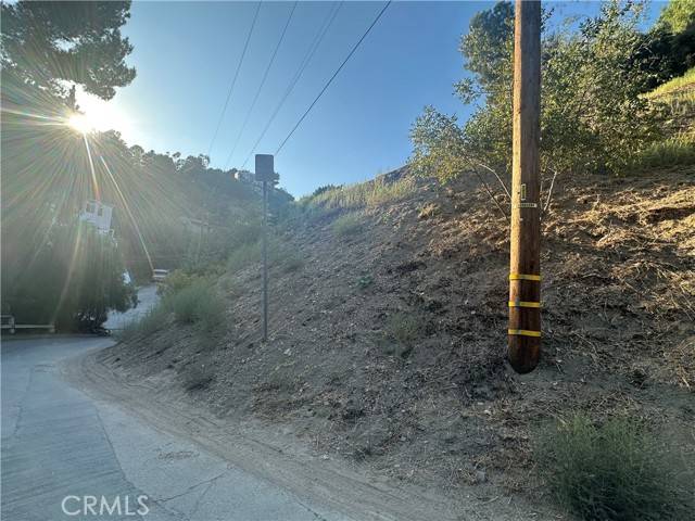 Los Angeles, CA 90065,540 Rustic DR