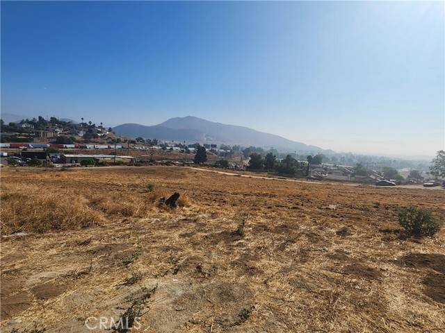 Jurupa Valley, CA 92509,0 Jewel ST