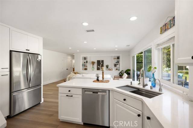 Corona Del Mar, CA 92625,3508 Seabreeze LN