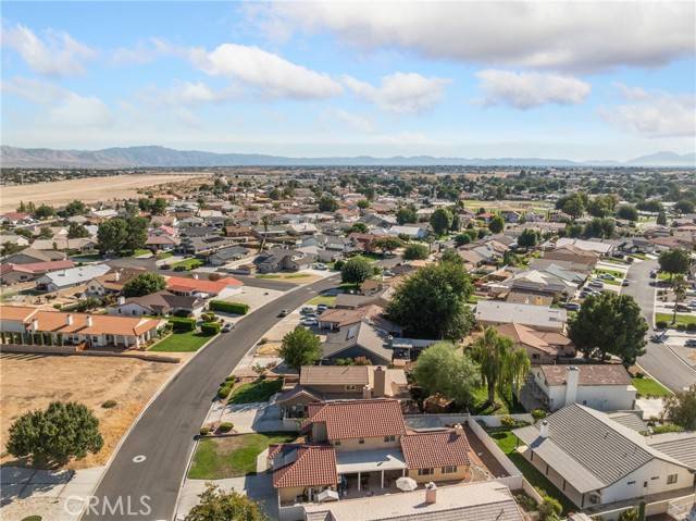 Victorville, CA 92395,13180 Meteor DR