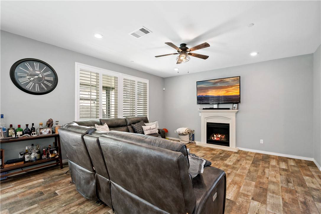 Jurupa Valley, CA 91752,12143 Rhone CT