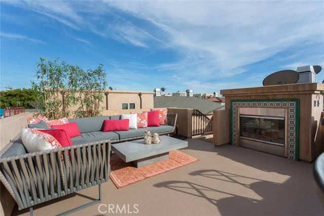 Hermosa Beach, CA 90254,918 Monterey BLD