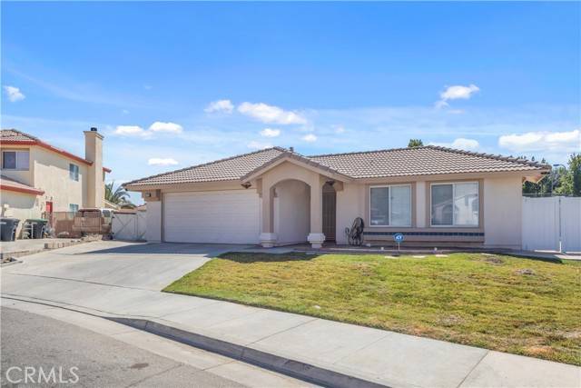 San Jacinto, CA 92583,950 Shana PL