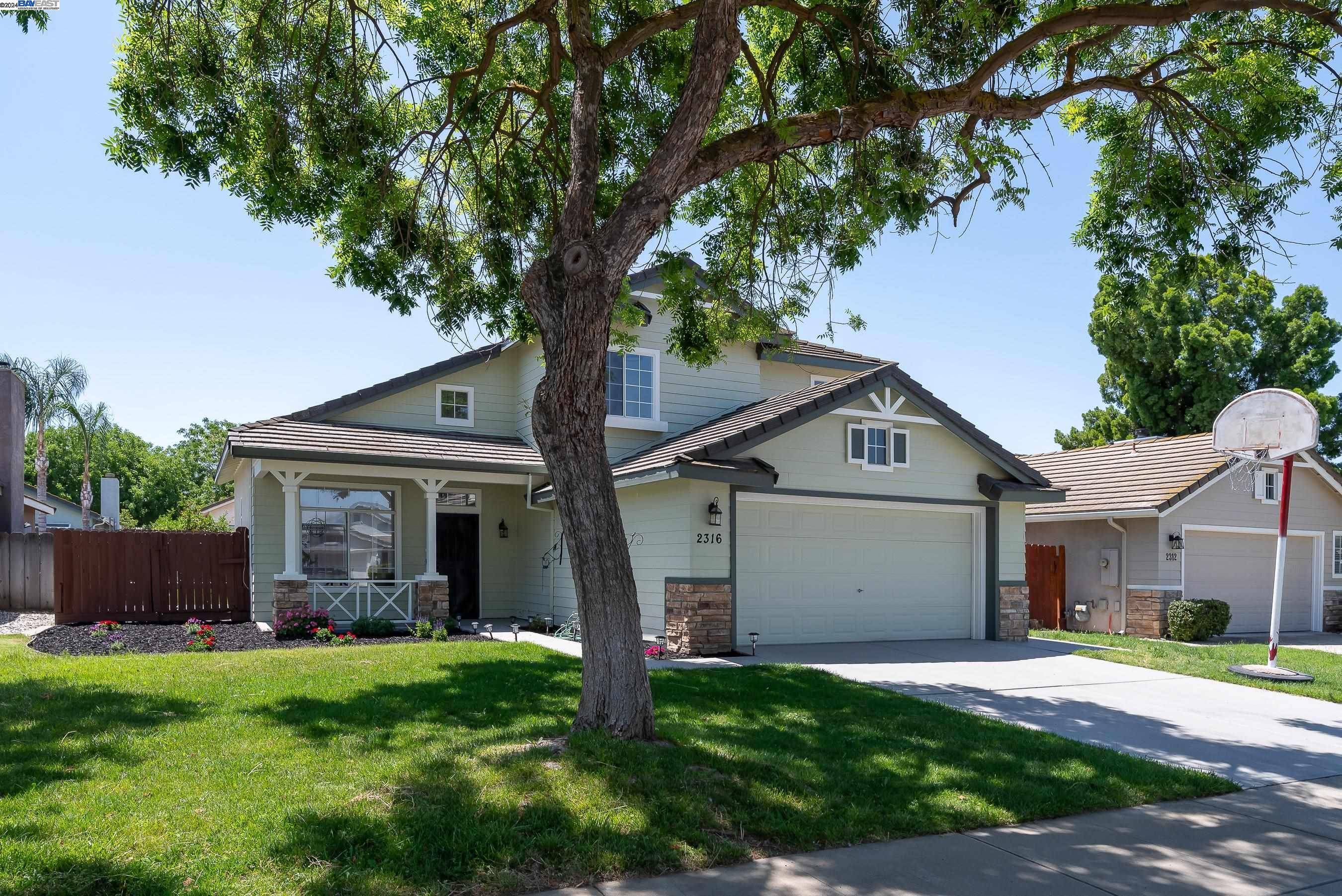 Modesto, CA 95351,2316 Shadowbrook WAY