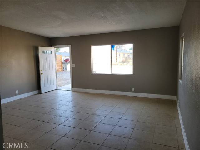 Adelanto, CA 92301,12079 Sand AVE