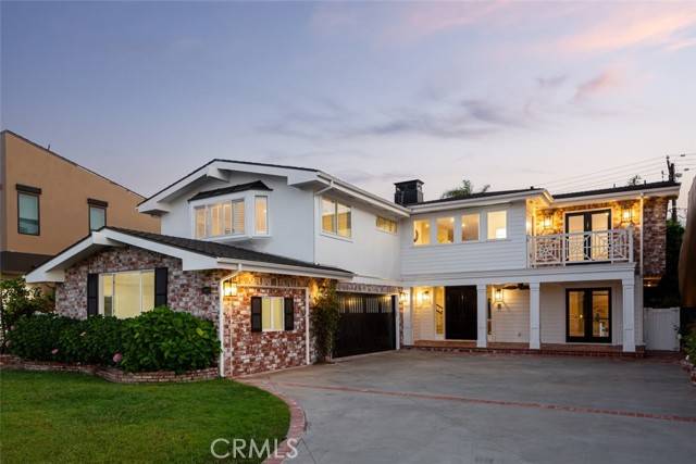 Newport Beach, CA 92663,1603 Cliff DR