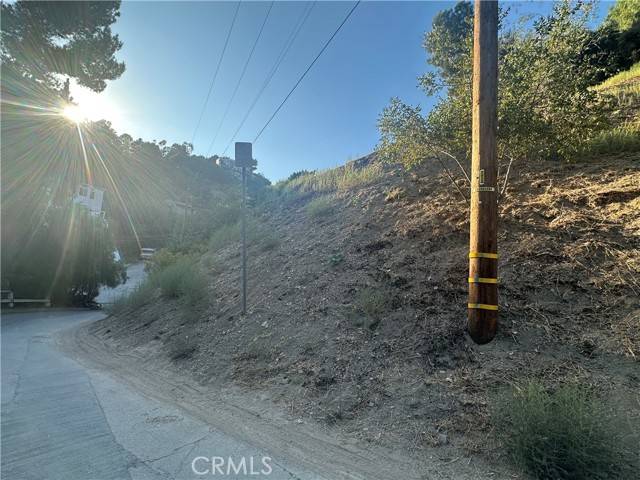 Los Angeles, CA 90065,520 Rustic