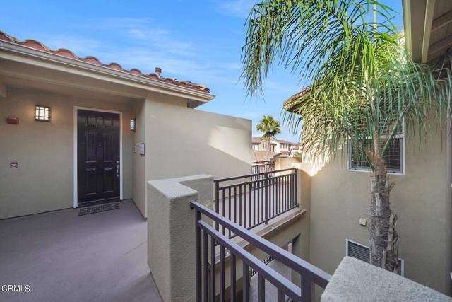 Camarillo, CA 93012,242 Riverdale CT 826