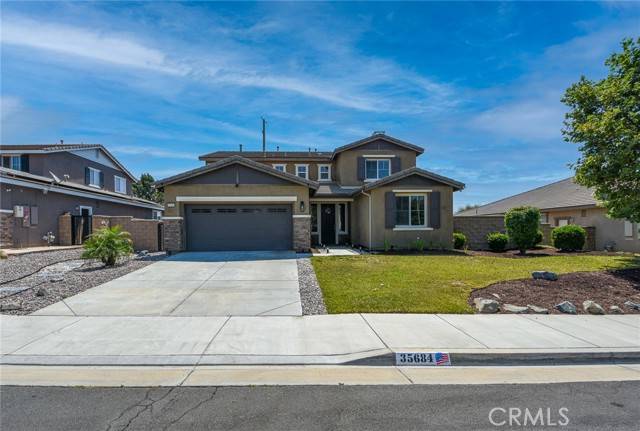 Murrieta, CA 92563,35684 Swift Fox CT