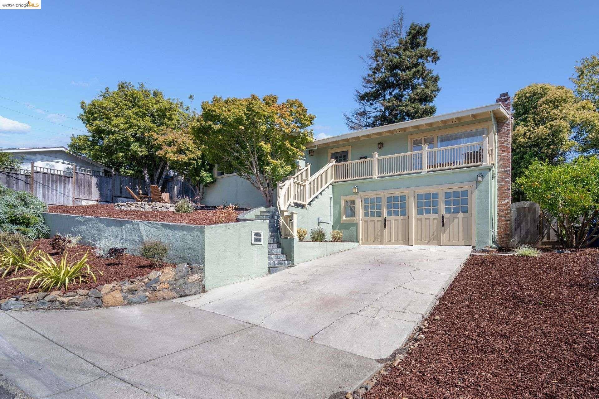 Kensington, CA 94707,35 Franciscan WAY
