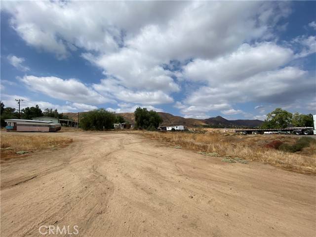 Perris, CA 92570,0 Maguglin WAY