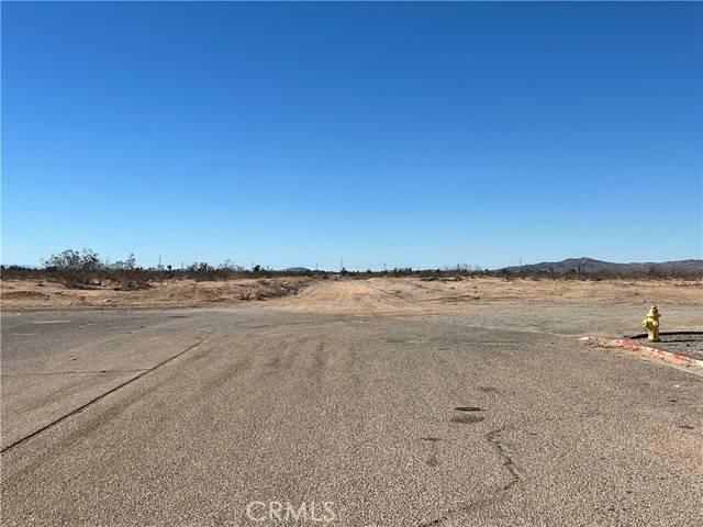 Adelanto, CA 92301,0 Verbena AVE