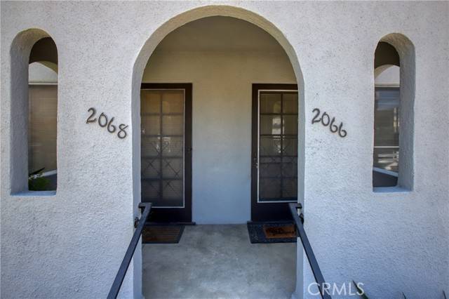 Glendale, CA 91206,2066 Eleanore DR