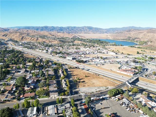 Castaic, CA 91384,31426 The Old RD