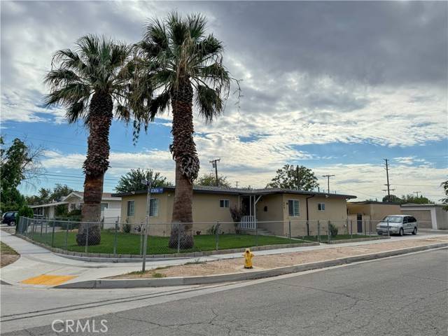 Lancaster, CA 93534,860 W Holguin ST