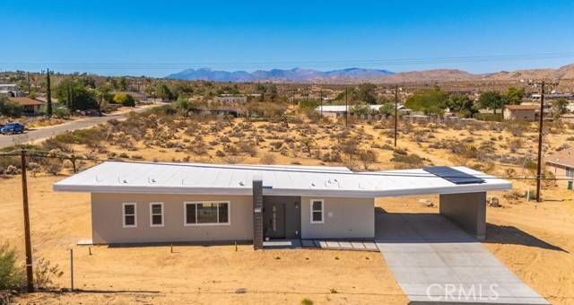 Joshua Tree, CA 92252,6614 Sunset RD