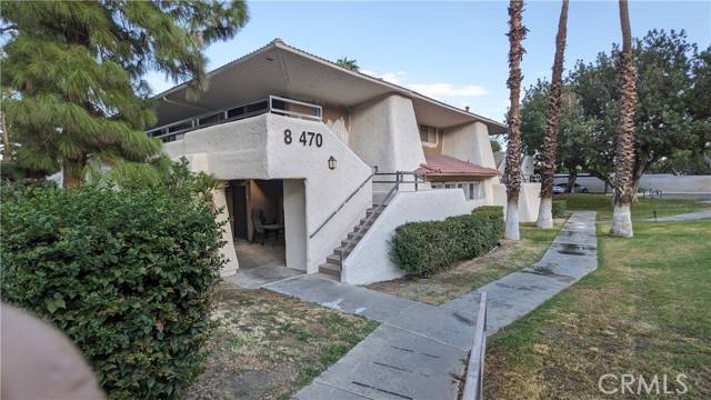 Palm Springs, CA 92262,470 N Villa CT 205