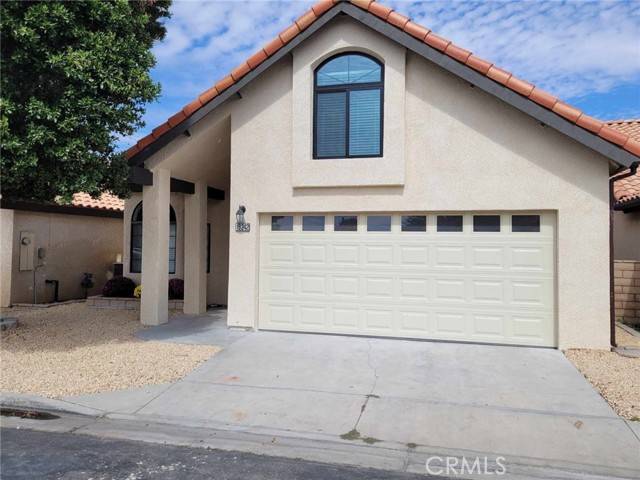 Apple Valley, CA 92308,19242 Palm WAY