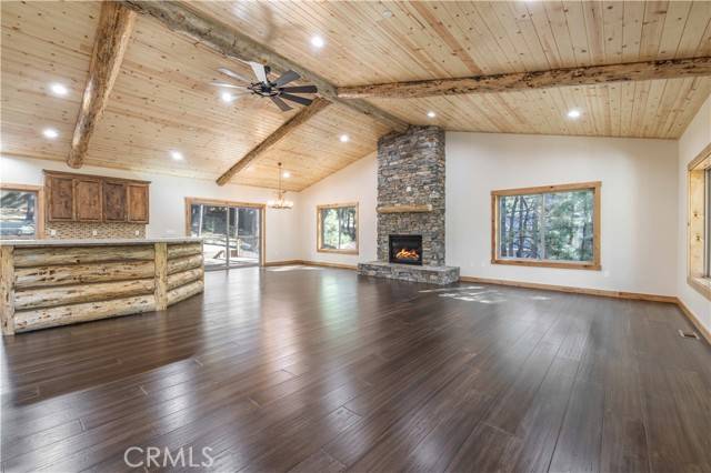 Big Bear Lake, CA 92315,41538 Park AVE