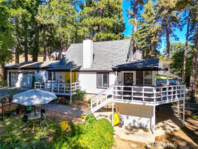 Crestline, CA 92325,507 Valley DR