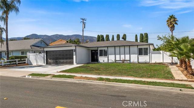 Corona, CA 92882,2288 Avenida Del VIS