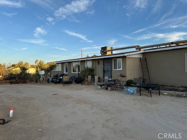 Joshua Tree, CA 92252,60325 Natoma TRL