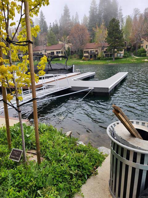 Lake Arrowhead, CA 92352,27614 Meadow Bay DR