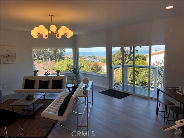 Los Osos, CA 93402,225 Travis DR