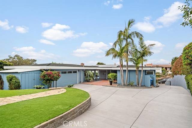 Los Osos, CA 93402,225 Travis DR