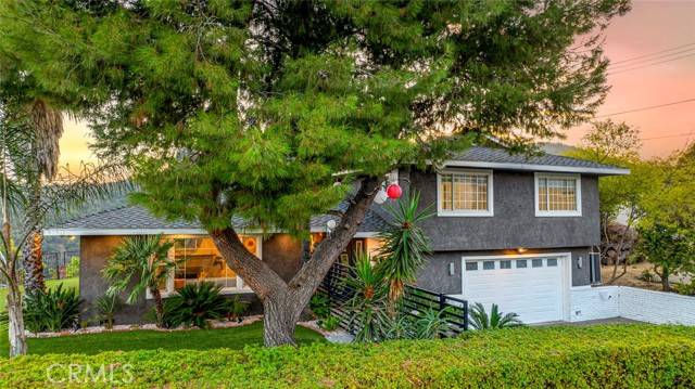 Glendale, CA 91206,1555 Arundle PL