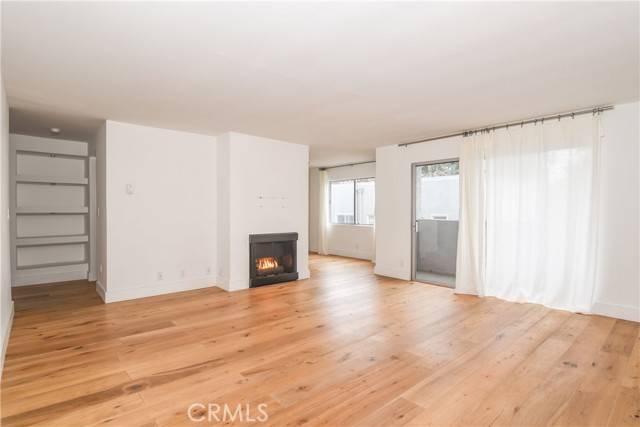 Santa Monica, CA 90403,811 6TH ST 304