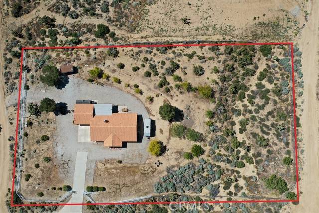 Pinon Hills, CA 92372,475 Maria RD