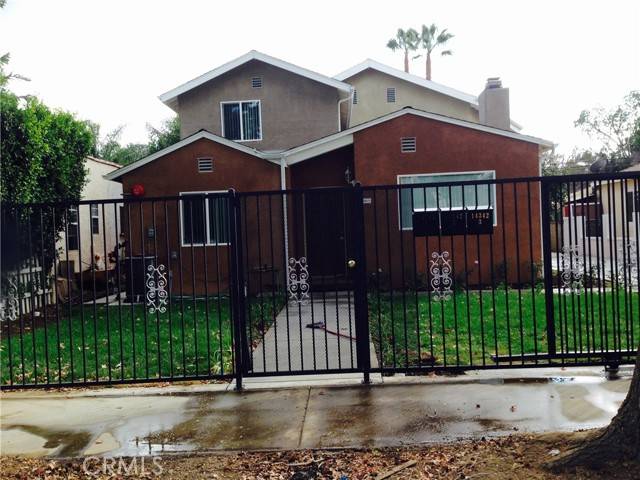 Sherman Oaks, CA 91401,14342 W Tiara ST 2