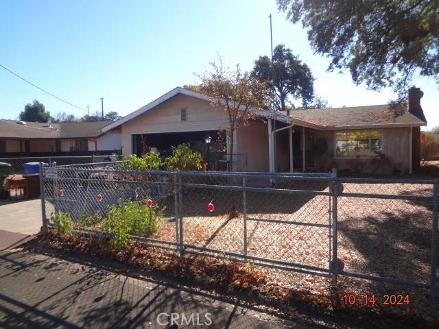 Clearlake, CA 95422,15185 Woodside DR