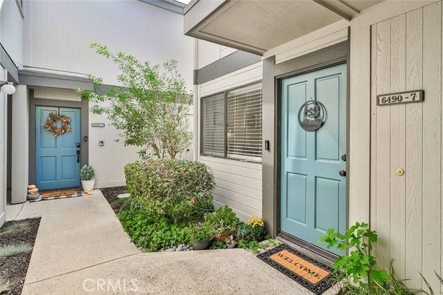 Simi Valley, CA 93063,6490 Stoney View LN 7