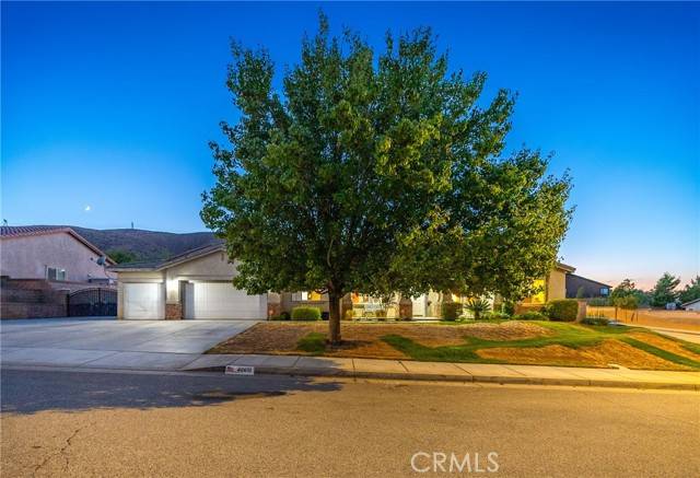 Palmdale, CA 93551,40651 Whitecliff WAY