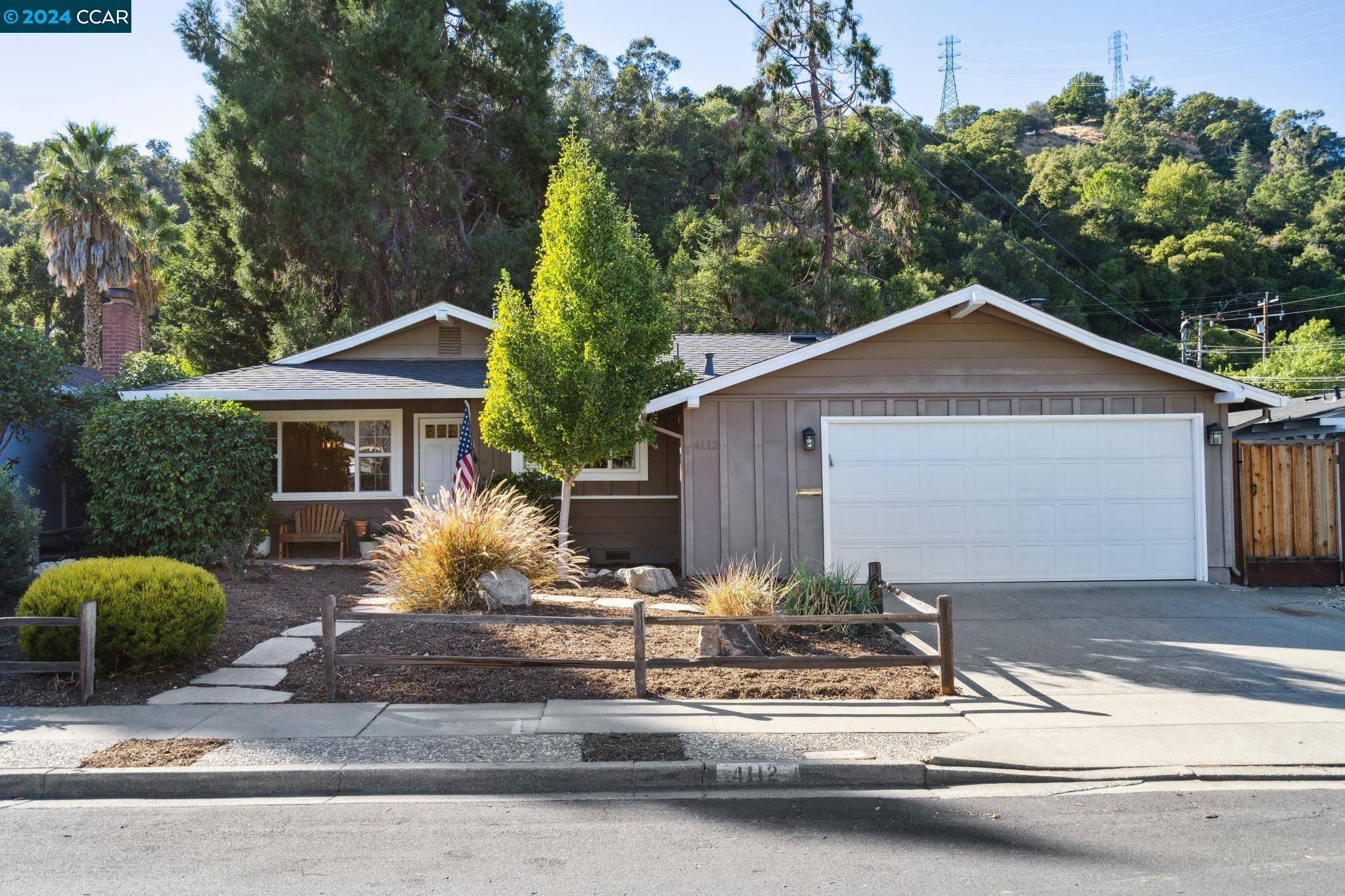 Martinez, CA 94553,4112 Florence Dr