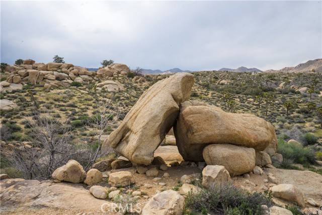 Pioneertown, CA 92268,52588 Blackbrush RD