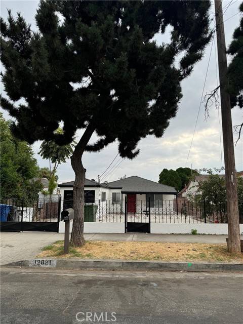 Sylmar, CA 91342,12831 Herrick AVE